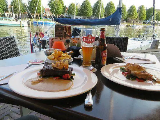 Het Ankertje 아파트